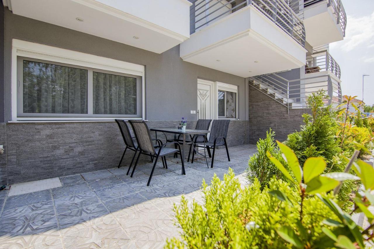 Kasta Bnb Ofrinion Exterior photo
