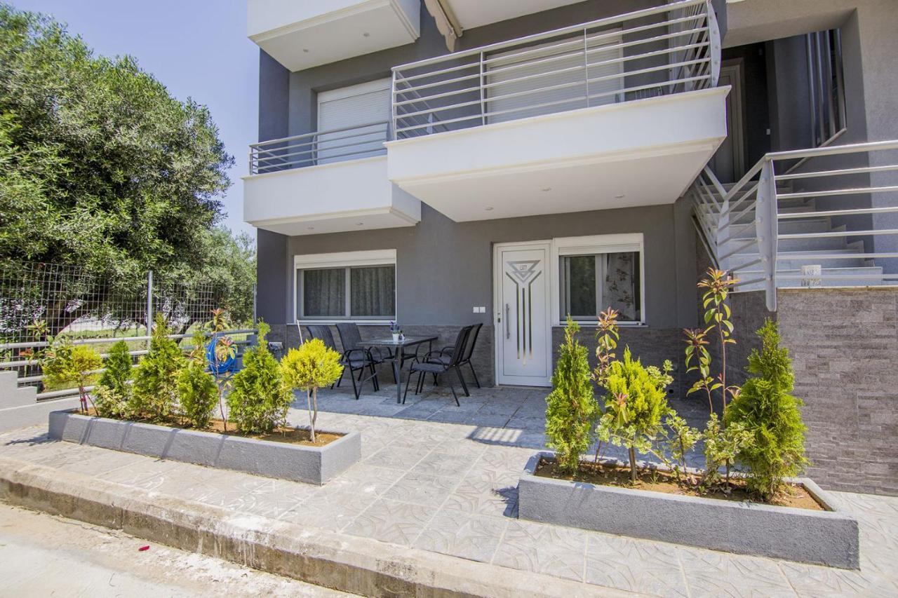 Kasta Bnb Ofrinion Exterior photo
