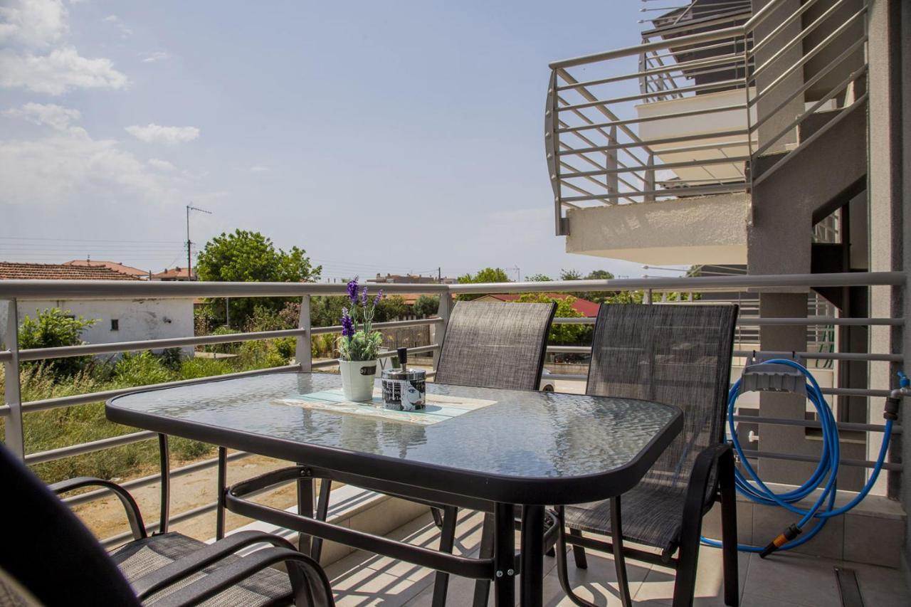 Kasta Bnb Ofrinion Exterior photo