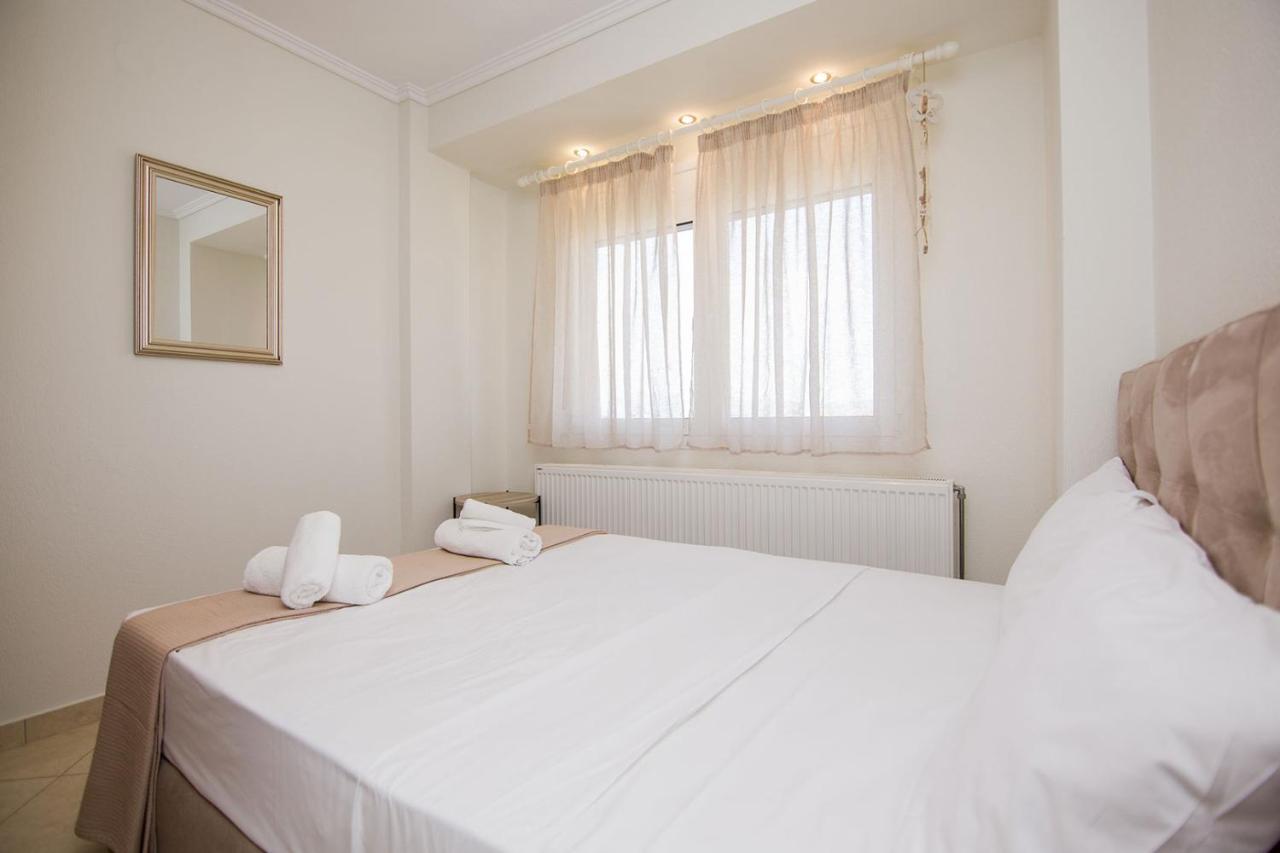 Kasta Bnb Ofrinion Exterior photo