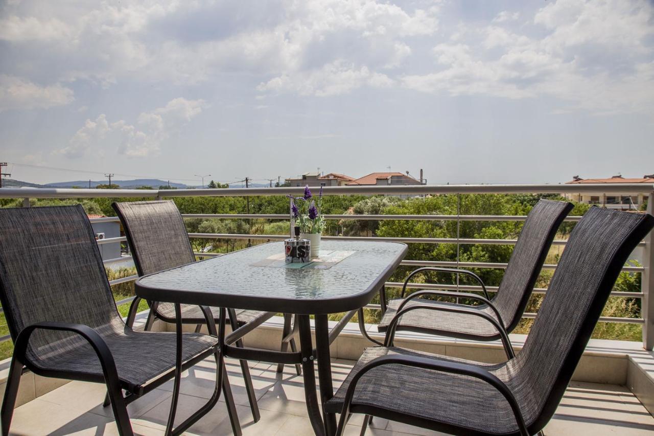 Kasta Bnb Ofrinion Exterior photo